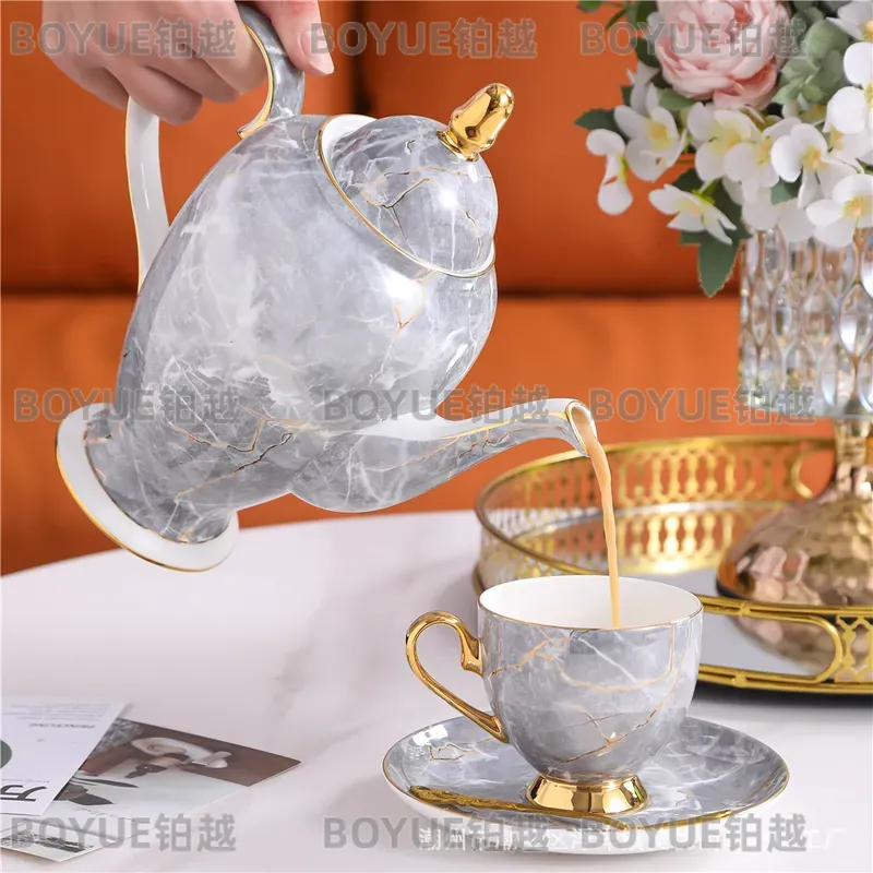 Luxury Bone China Coffee Cup a - огляд і ціна Luxury Gift Set