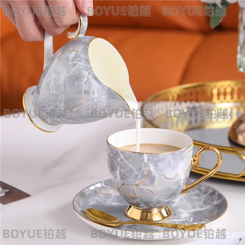 Luxury Bone China Coffee Cup a - огляд і ціна Luxury Gift Set
