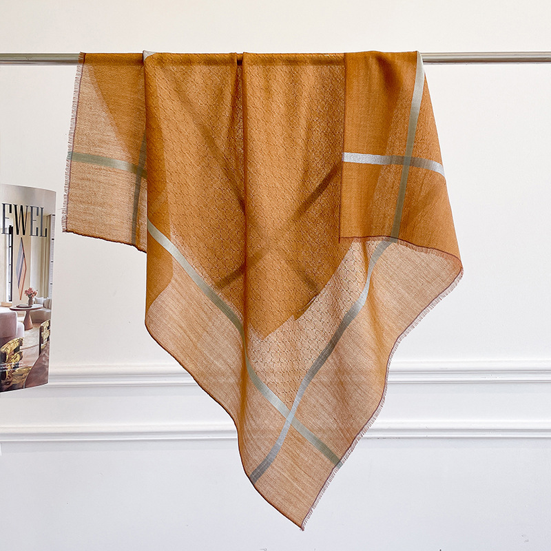 100% PURE CASHMERE Square Shaw - огляд і ціна Cashmere Scarf