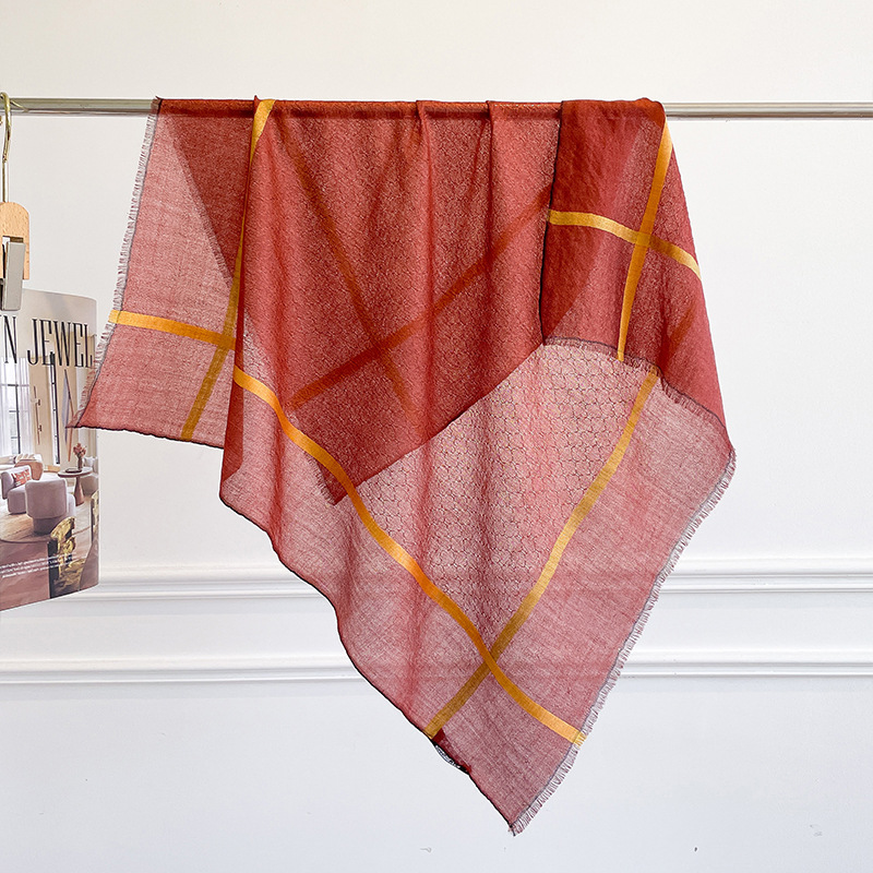 100% PURE CASHMERE Square Shaw - огляд і ціна Cashmere Scarf